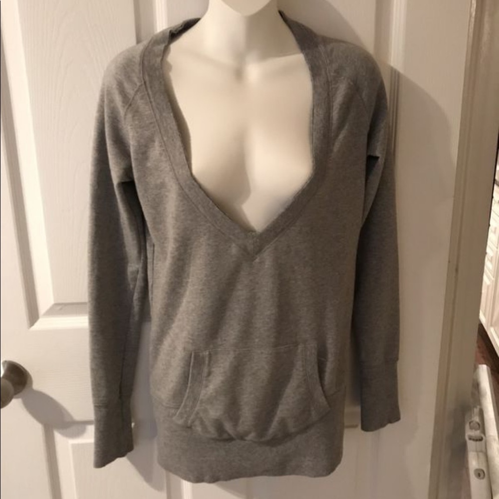 Old Navy Pullover Sweatshirt🌸🌸 2/$5